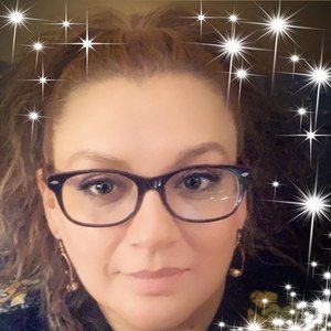 Meet your Posher, Alexandra